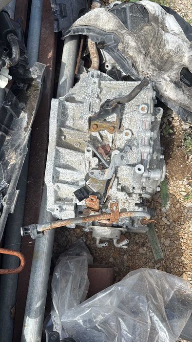 Скоростна кутия автоматична за части нисан роуг