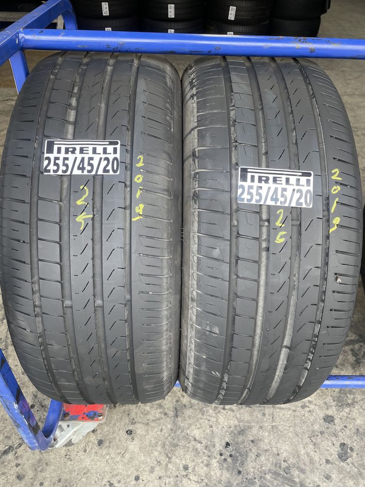 255/45/20 Pirelli