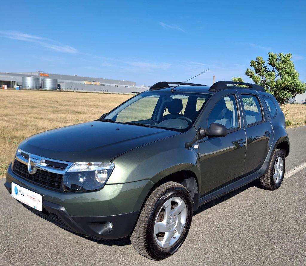 Dacia Duster Prestige  model 2014 1.6 benzina 105 CP  130.000 km