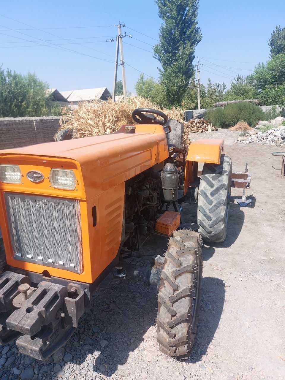 Chimgan 304 mini traktor