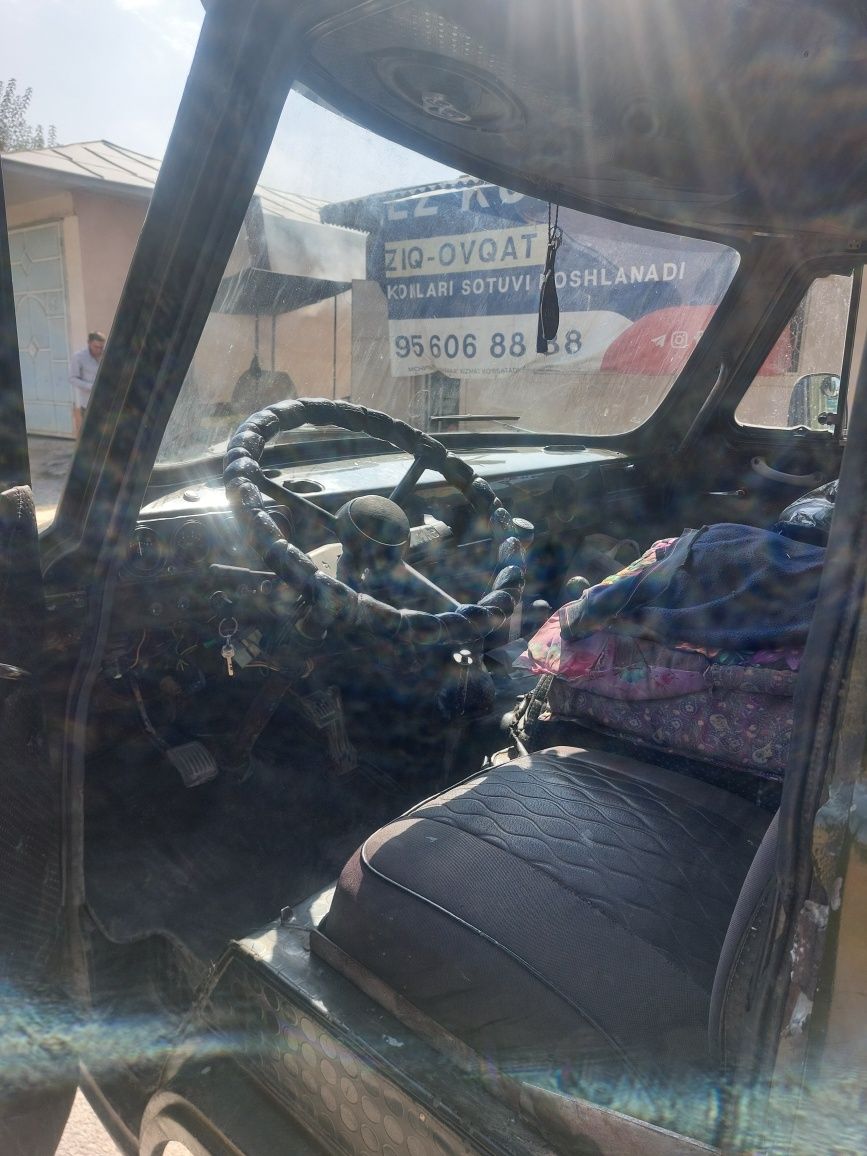 Uaz furgon 45211