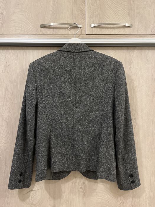 Сив фин вълнен костюм