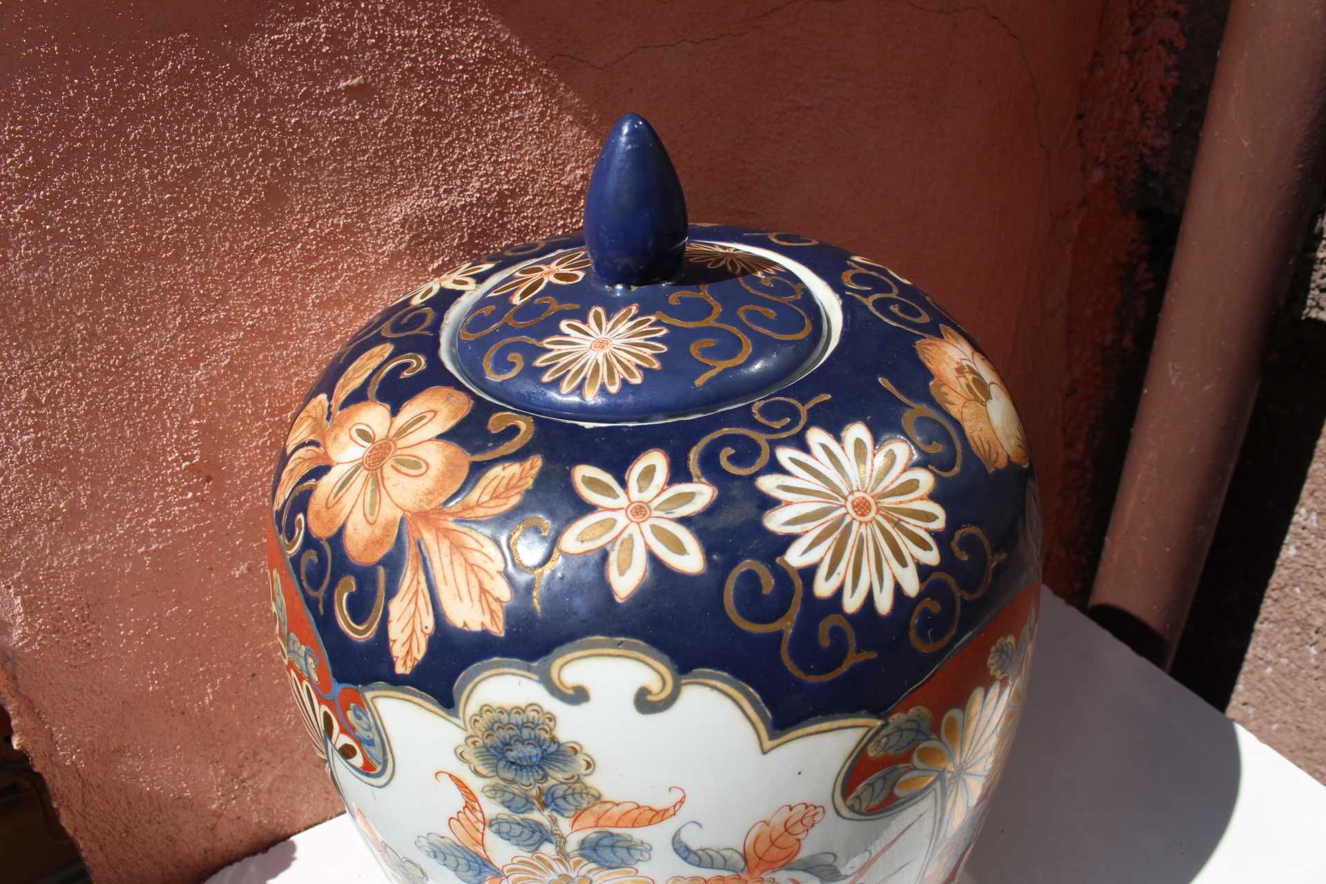 Vaza / Ginger Jar portelan colectie CHINA - Lotus si Flori