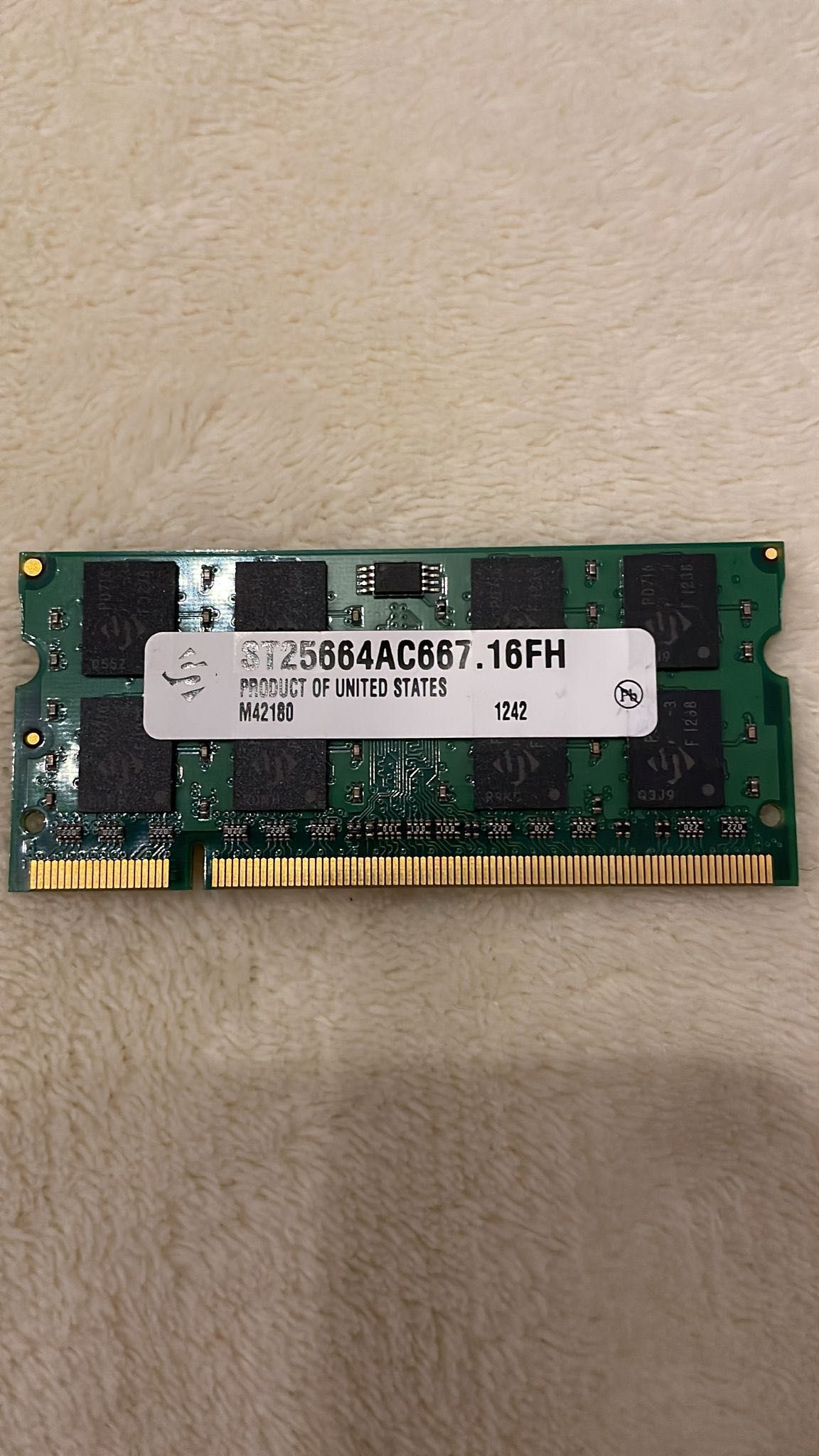 Memorii RAM DDR3 DDR2 memorie 2GB hynix micron Apple