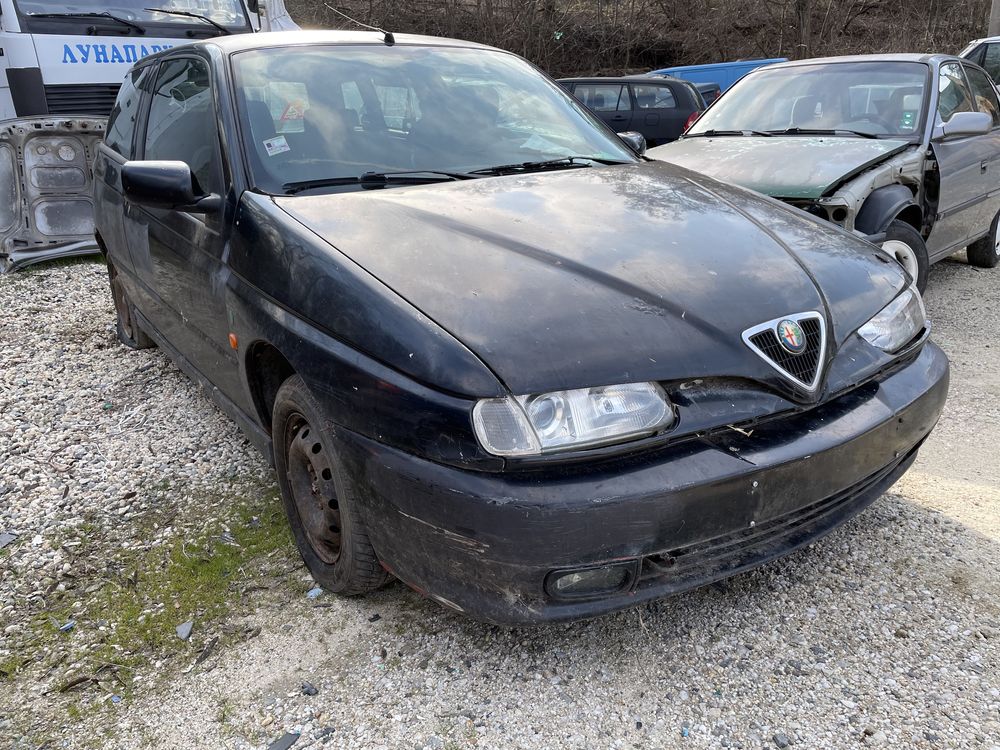 Alfa Romeo 145 1.6ts На Части