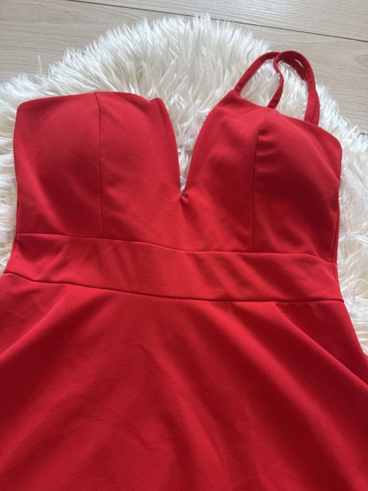 Червена рокля М/Л