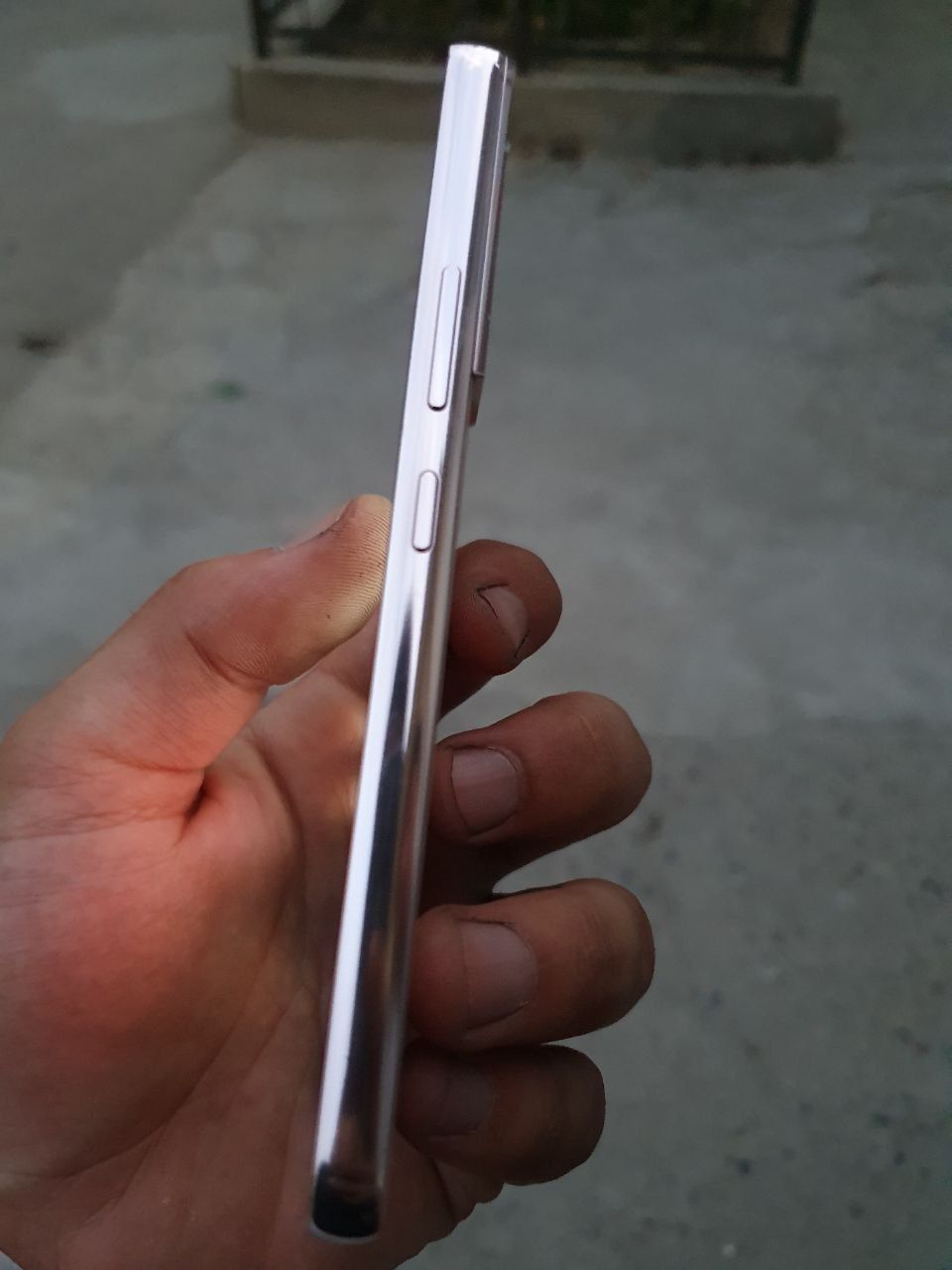 Samsung S22 Ideal