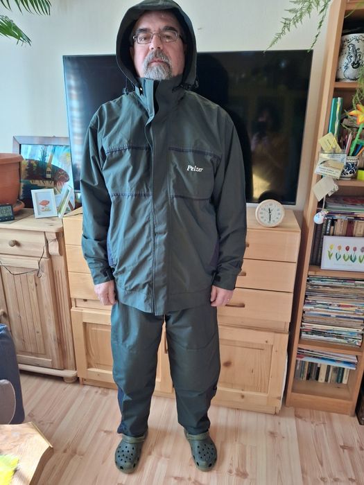 Costum Pelzer xxl impermeabil