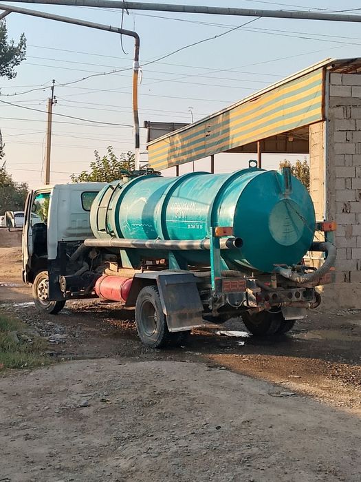 Isuzu suv mowin 2010