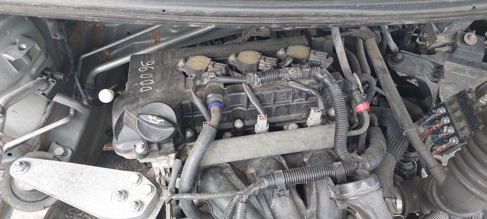 Mitsubishi Colt 1,1 i , Мицубиши Колт на части ! 
Юни 2007