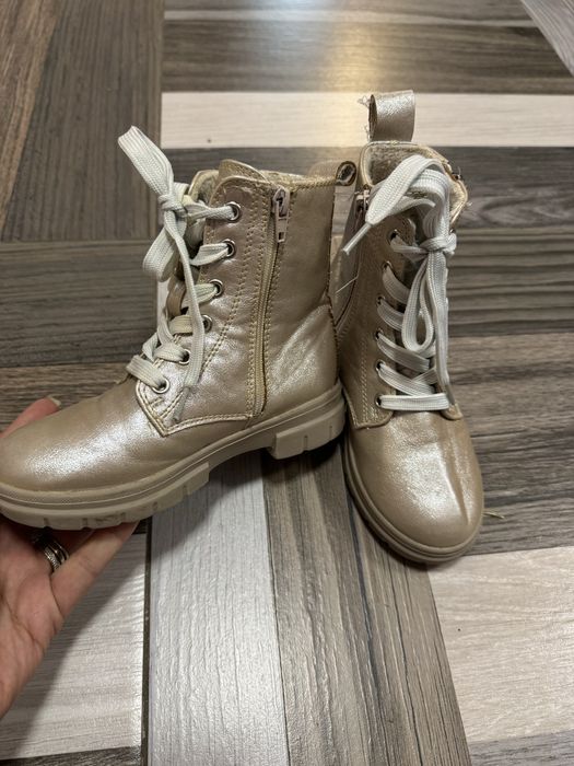 Детски боти за момиче