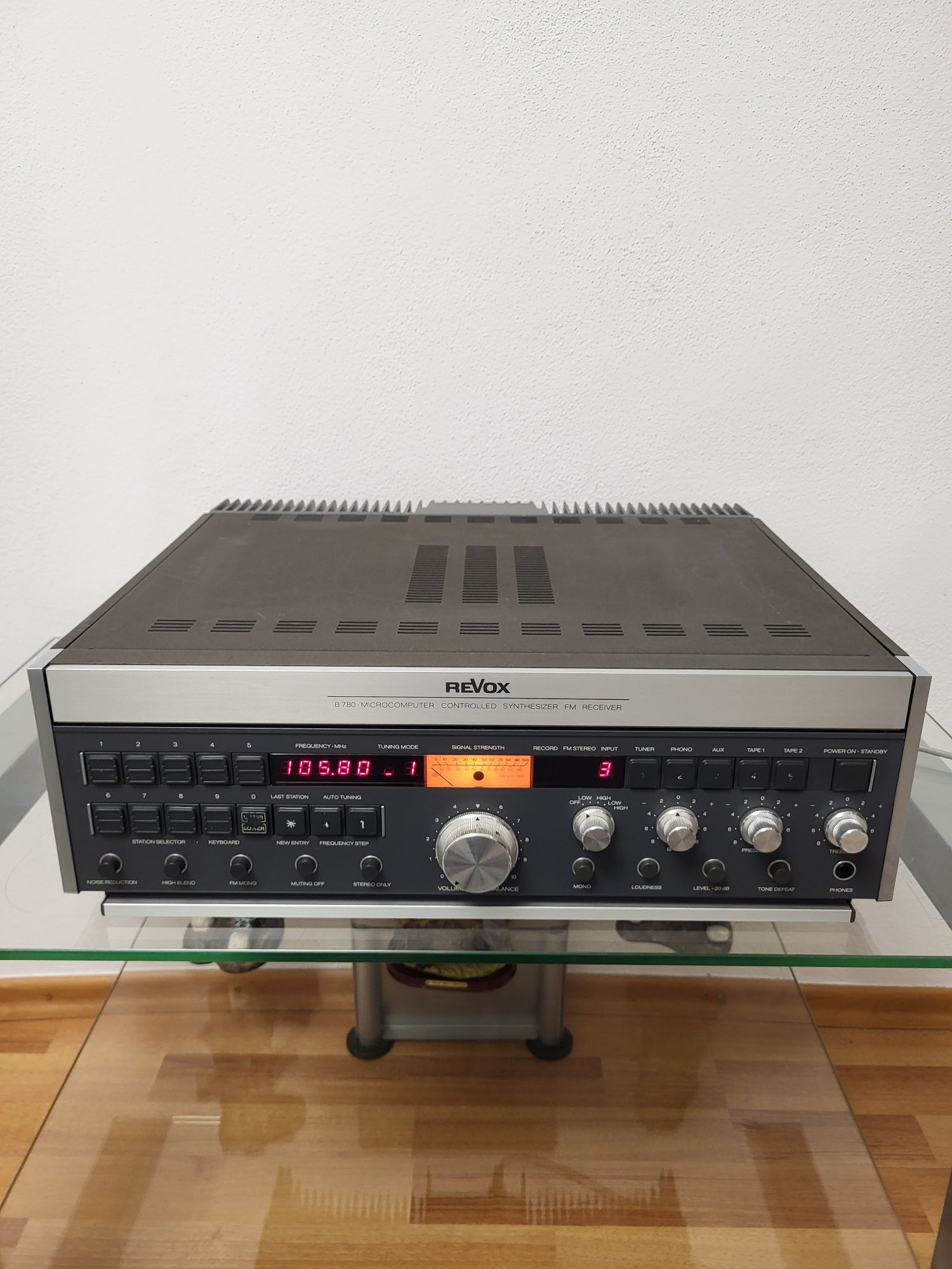 Amplificator REVOX B780 stare perfectă de funcționare