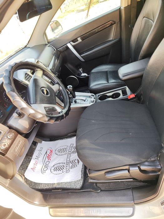 Продается Chevrolet Captiva 2011