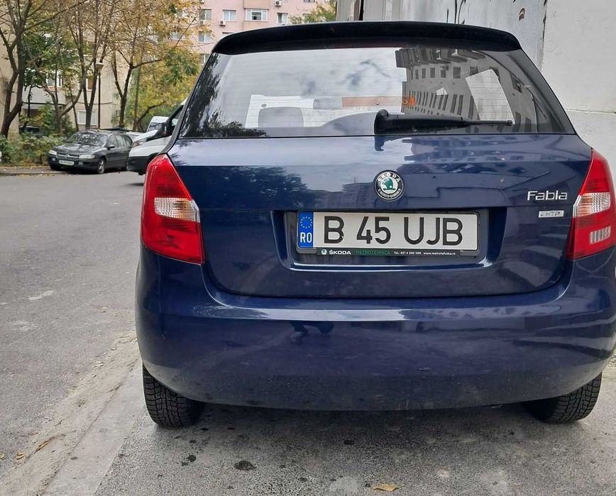 Masina Skoda Fabia 2012 al doilea proprietar si km reali