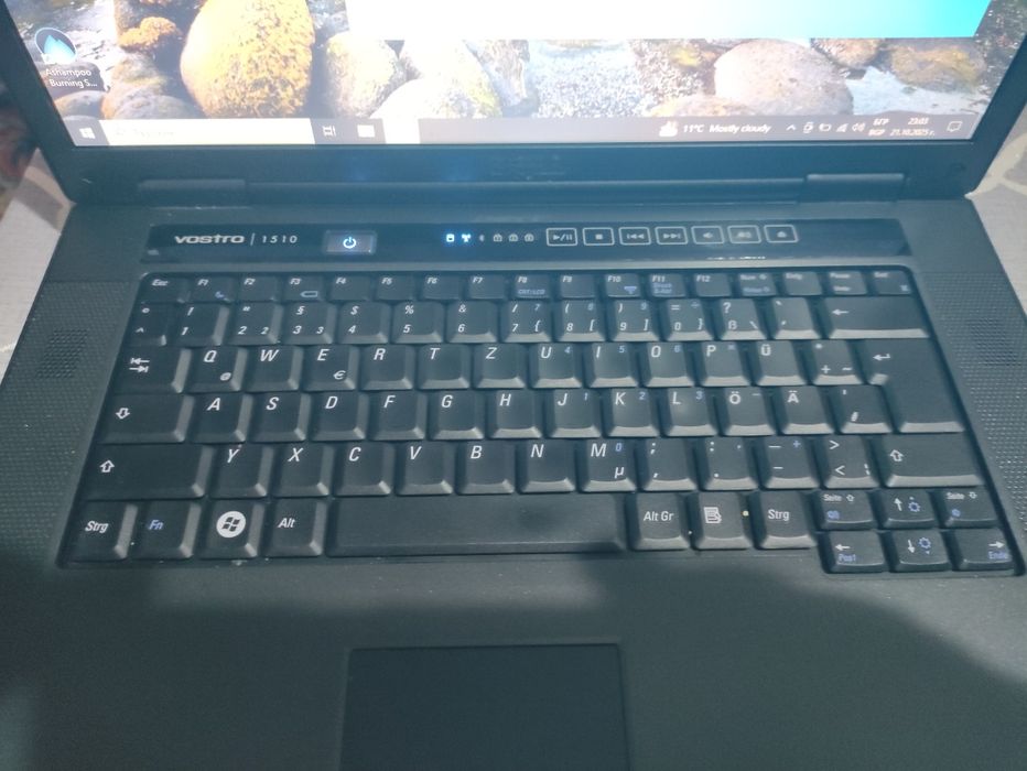 Лаптоп Dell Vostro 1510 отличен