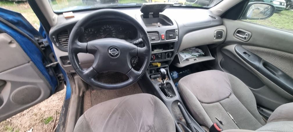 Nissan almera  1.5 I на части