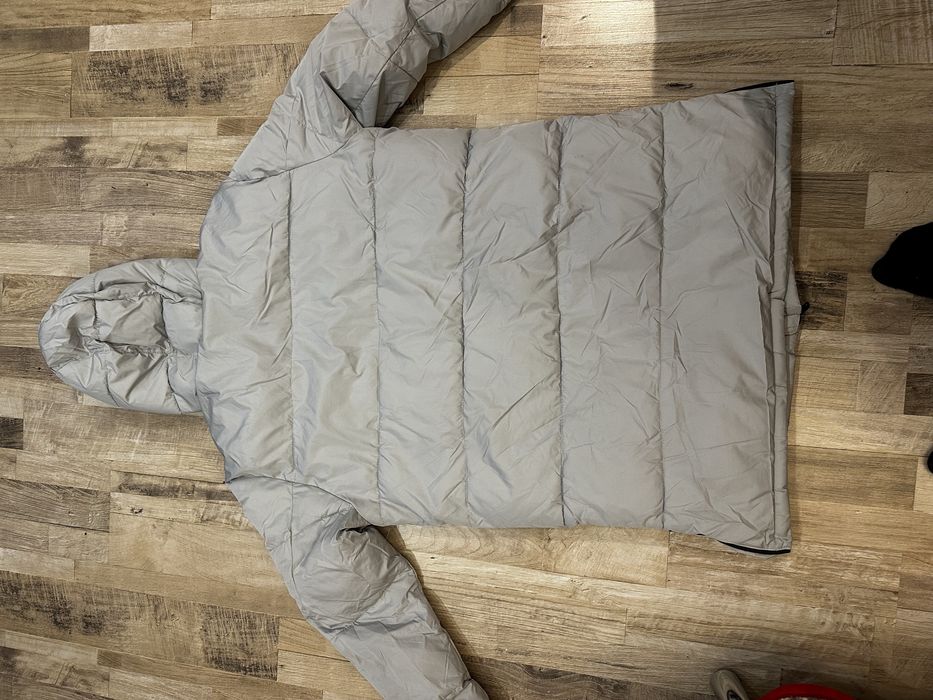 Зимна парка Bershka. L