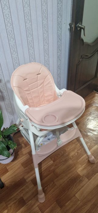 Детская кресло с множеством функции, новая почти, в отличном состояние