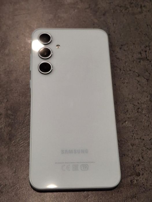 Samsung galaxy a35 в идеальном состоянии