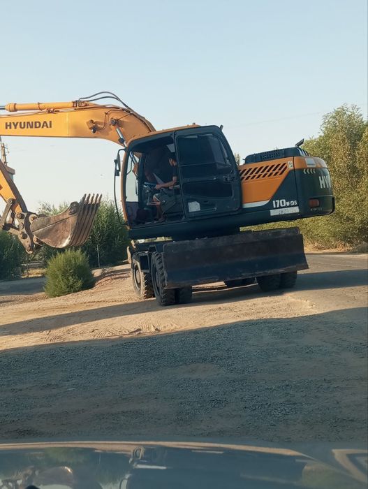 Ekskavator 170w 9 S
