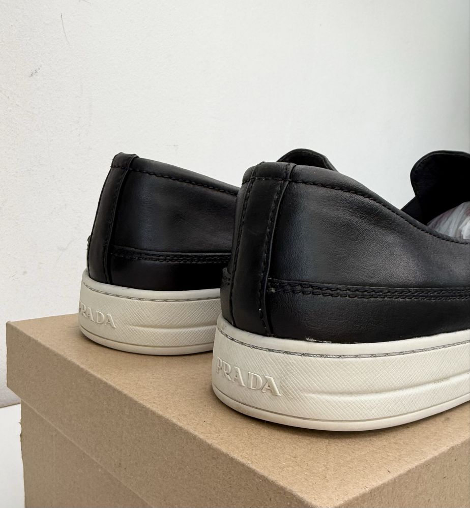 PRADA Slip- On Оригинални Обувки