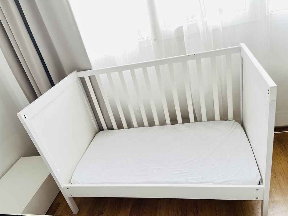 IKEA Бебешко Креватче 60x120 см Бяло SUNDVIK