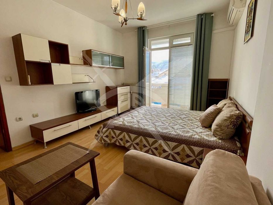 Дава се под наем Тристаен апартамент в София, Център - 77 кв.м за 747.66 € - Снимка #7