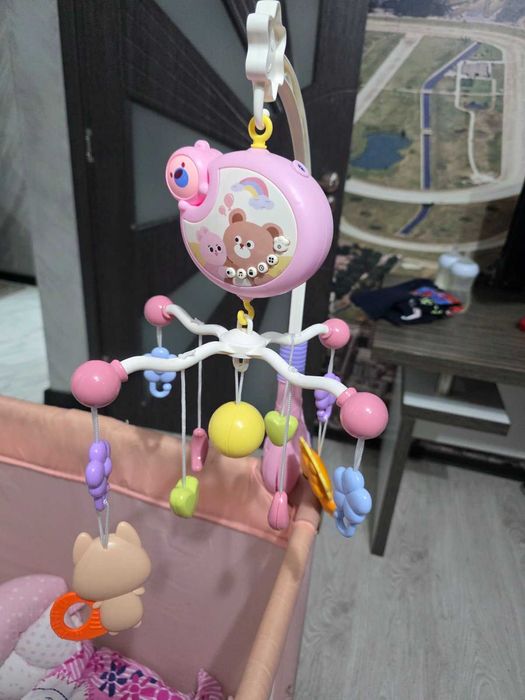 Проходилка 4 в 1 ,кол за бебе,музикална играчка за кошара