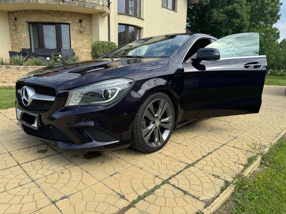 Mercedes Benz CLA 200D Violet