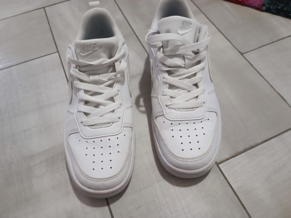 Adidași Nike 38...