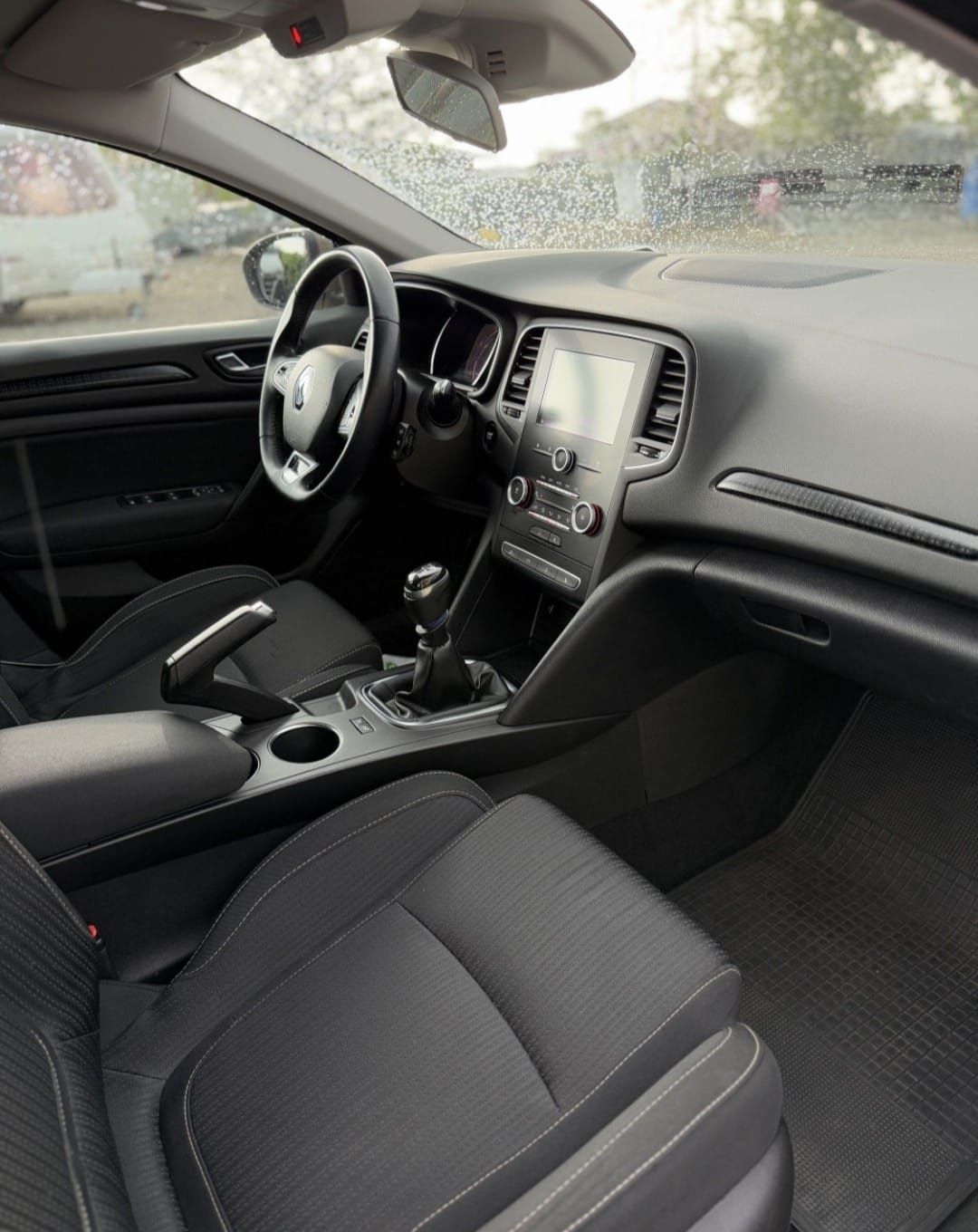 Vând Renault Megane 4