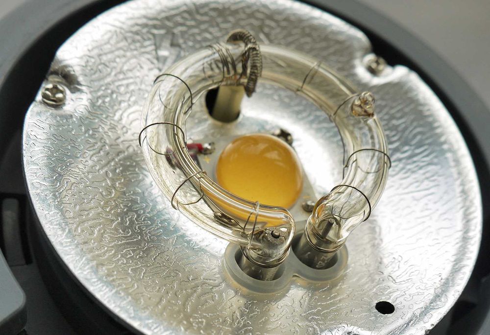 Студийна светкавица с акумулатор Neewer Vision 4 - 300Ws (GN 60)