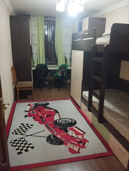 Сдам 3ком 1этаж 4дом Чилонзор 1кв. Ор:66 Школа