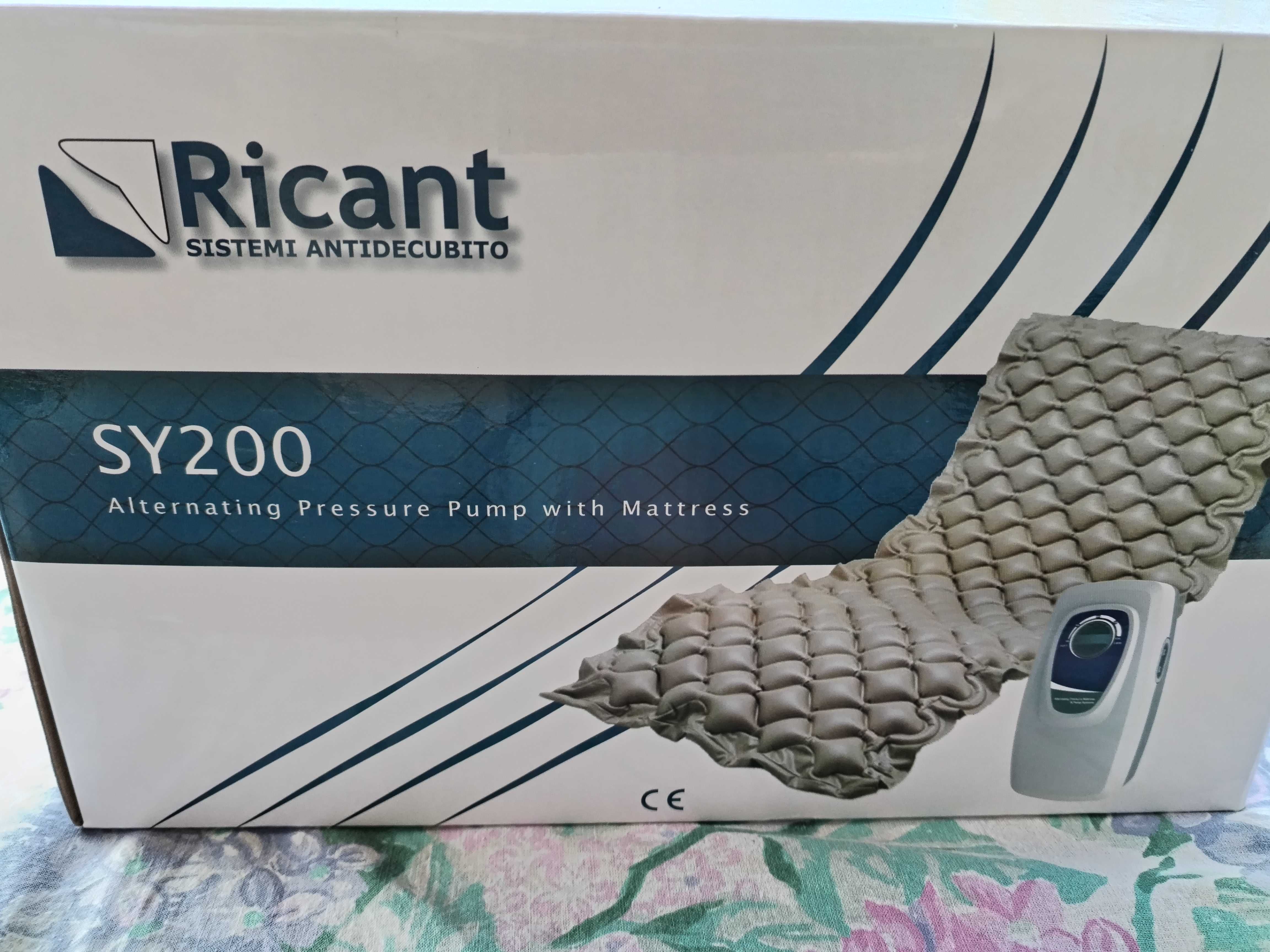 Антидекубитален дюшек с компресор RICANT.