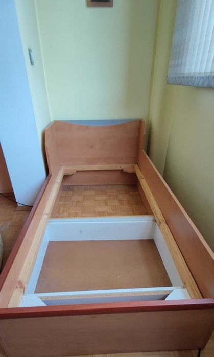 Легло с двулицев матрак и ортопедична рамка 82 х 190 см