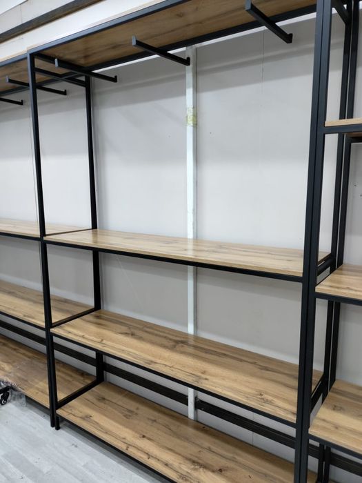 Витринные полки для одежды/магазин одежды/полки