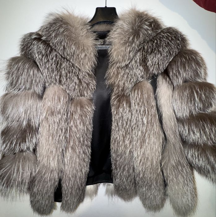 Haină de blană naturală