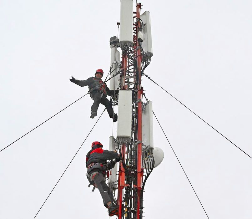 Mobilni antena mantaj xizmati