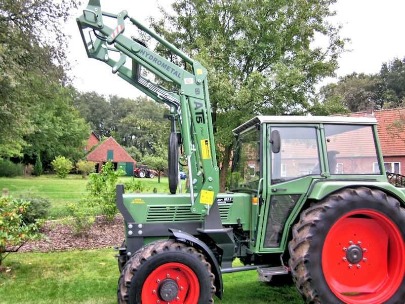 Incarcator Frontal 800 kg pentru tractor 40-60 cp