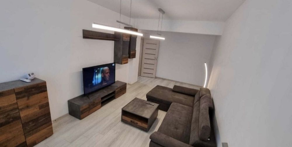 Apartament de inchiriat 2 camere CENTRAL