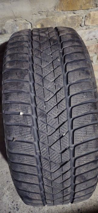 Зимни гуми Pirelli