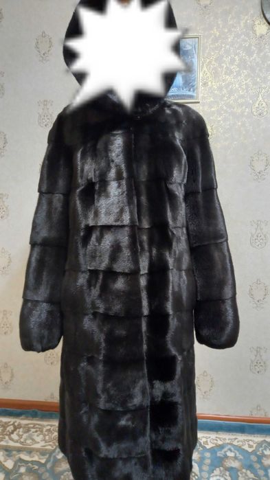 Продам норковую шубу и норковую шапку.