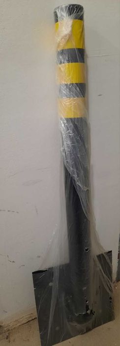 Метално паркинг колче