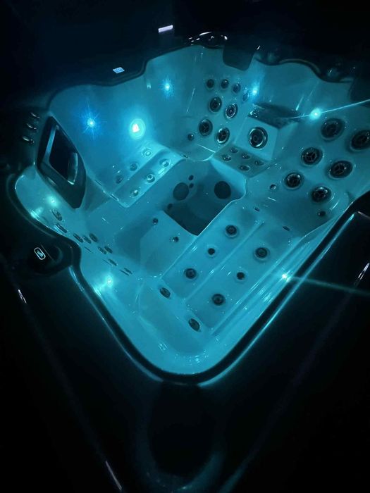 Jacuzzi erecrice vinzare