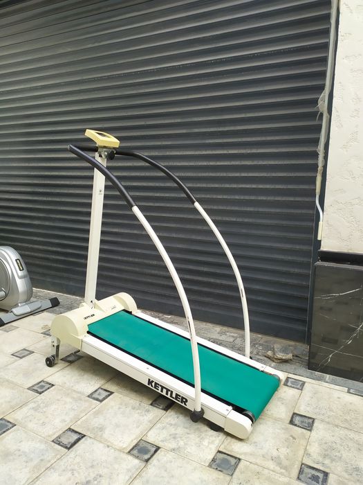 Продам механическую беговую дорожку фирмы Кеттлер. Германия
