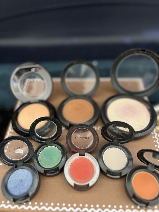 Коректори за лице, сенки, хайлайтъри Mac