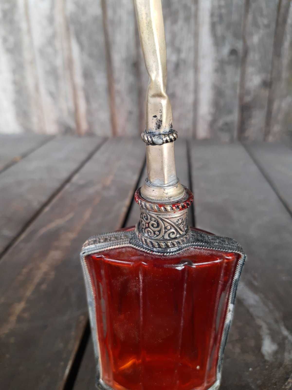 Антикварна стъкленица шише с метален обков (Павур) внос от Франция