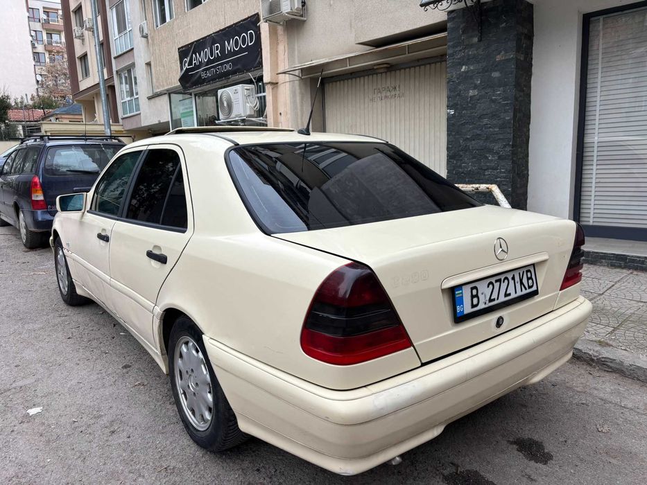 Mercedes-Benz C 220 W202