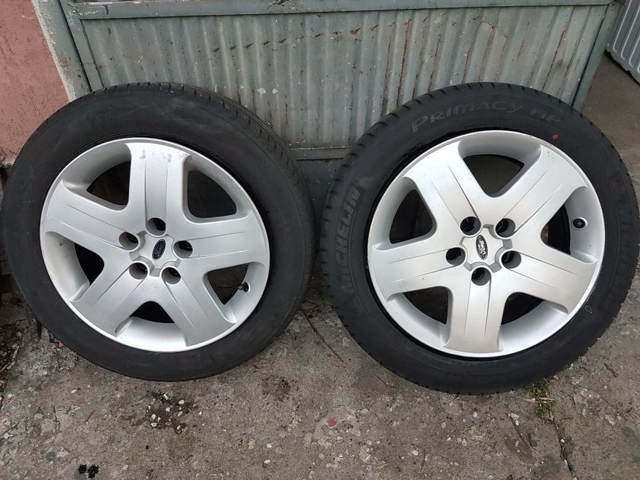 Jante roti Ford cu anvelope 205 55 16 si 205 50 17