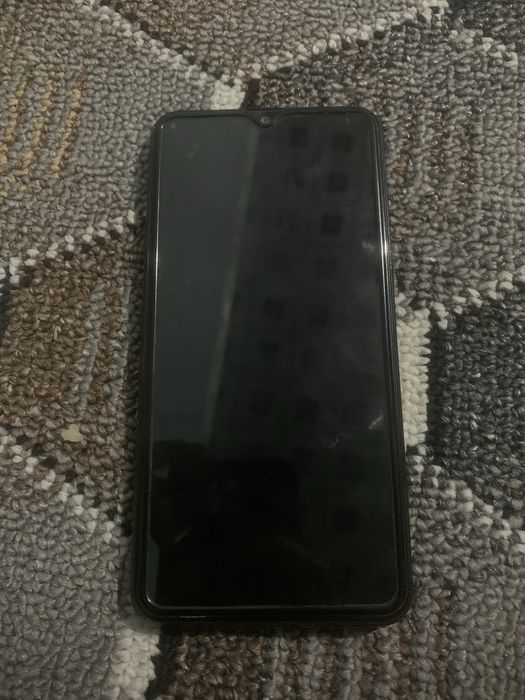 Samsung gallaksiy a 10 s sotiladi